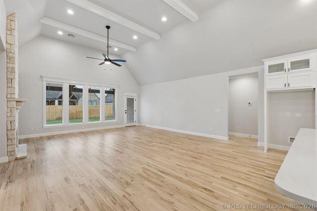 5820 E 127th Street S, Tulsa, OK 74008