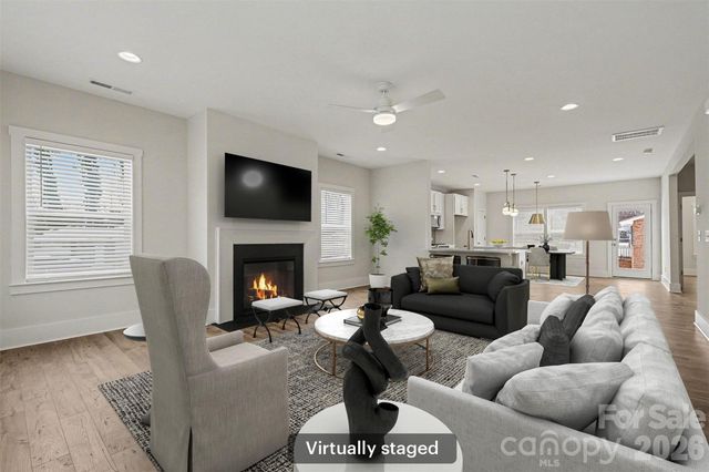 4768 Americana Avenue, Charlotte, NC 28215