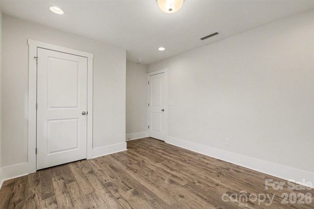 4768 Americana Avenue, Charlotte, NC 28215