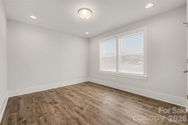 4768 Americana Avenue, Charlotte, NC 28215