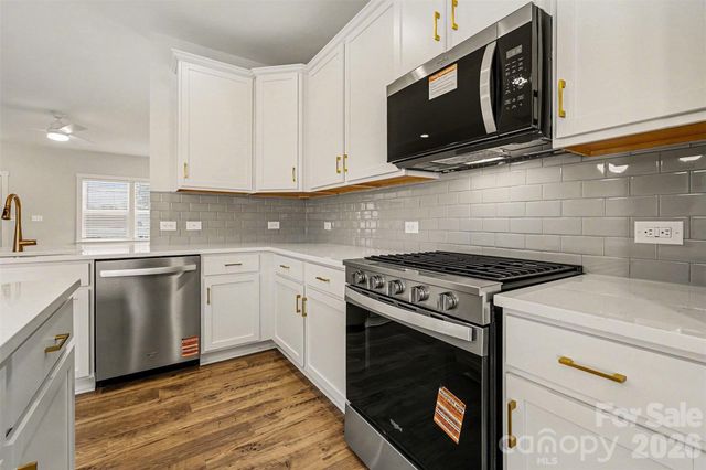 4768 Americana Avenue, Charlotte, NC 28215