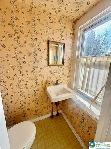 45 West Greenwich Street, Bethlehem, PA 18018