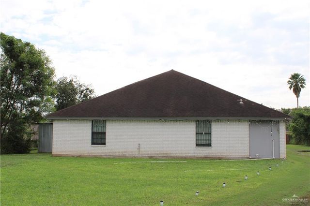 1700 Amigo Avenue, Alamo, TX 78516