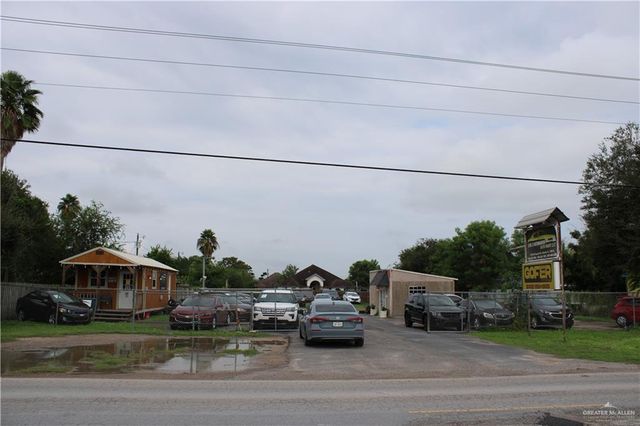 1700 Amigo Avenue, Alamo, TX 78516