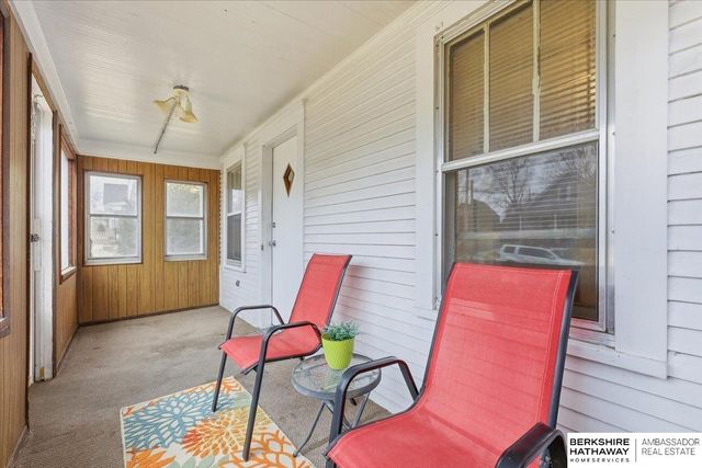 2510 S 30th Street, Omaha, NE 68105