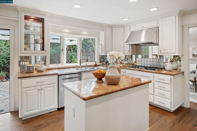 440 Wabash Pl, Danville, CA 94526