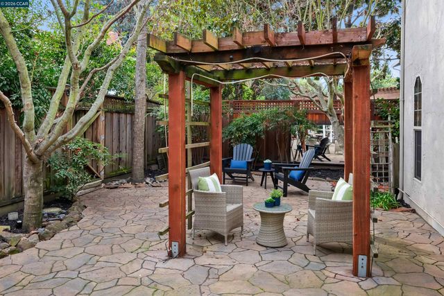 440 Wabash Pl, Danville, CA 94526