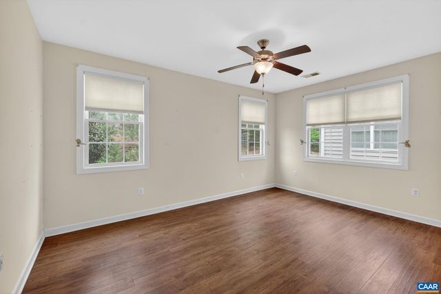 34 VIRGINIA AVE, Palmyra, VA 22963