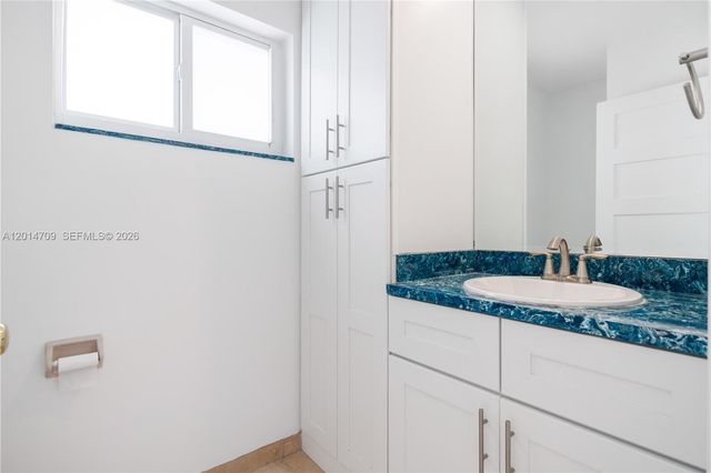 3235 Day Ave 1, Coconut Grove, FL 33133