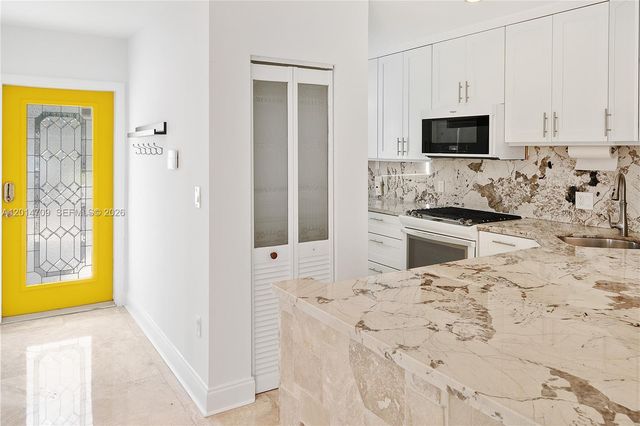 3235 Day Ave 1, Coconut Grove, FL 33133