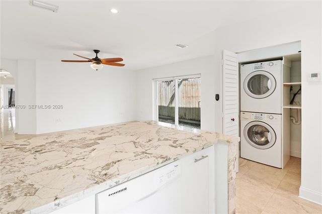 3235 Day Ave 1, Coconut Grove, FL 33133