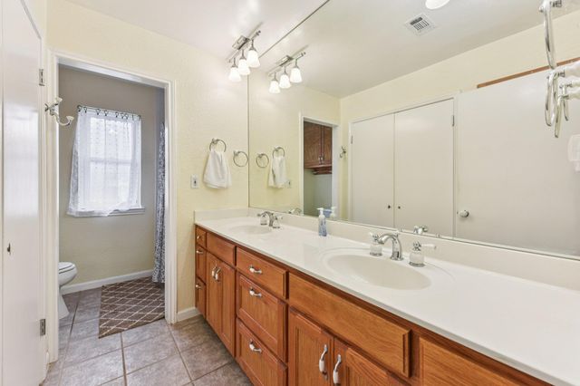 504 Buckaroo TRL, Buda, TX 78610