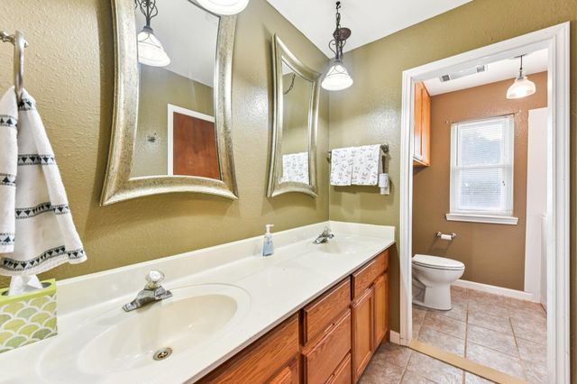 504 Buckaroo TRL, Buda, TX 78610