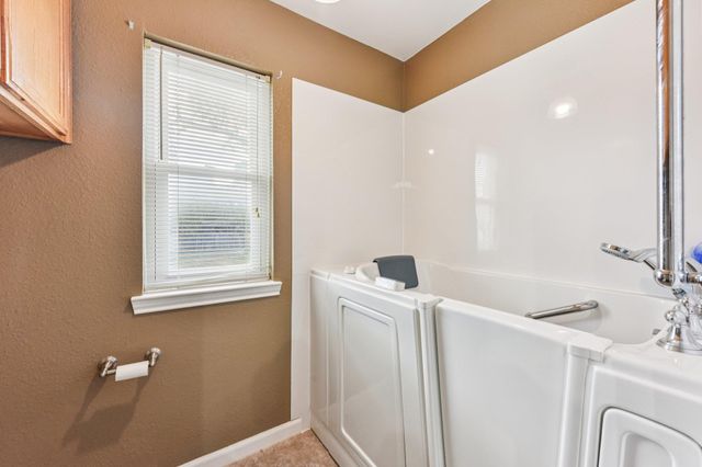 504 Buckaroo TRL, Buda, TX 78610