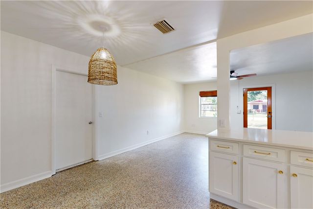 1505 25th Avenue, Vero Beach, FL 32960