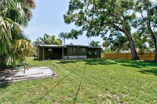 1505 25th Avenue, Vero Beach, FL 32960