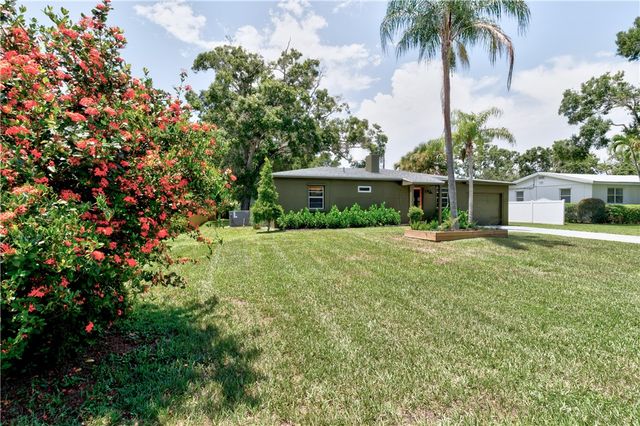 1505 25th Avenue, Vero Beach, FL 32960