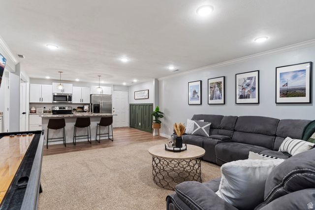 2011 W HILL ST, Kaysville, UT 84037