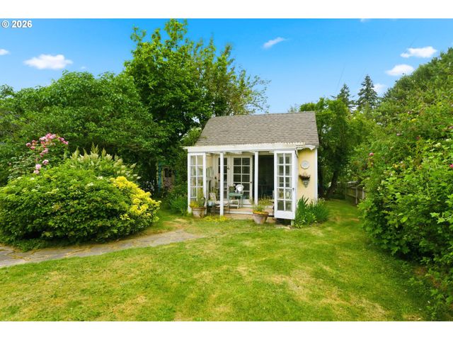 32663 Se PROCTOR St, Gresham, OR 97080