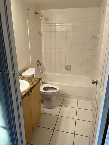 2891 NE 185th St 1006, Aventura, FL 33180