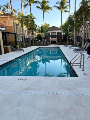 2891 NE 185th St 1006, Aventura, FL 33180