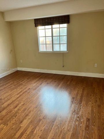 2891 NE 185th St 1006, Aventura, FL 33180