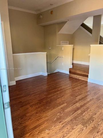 2891 NE 185th St 1006, Aventura, FL 33180