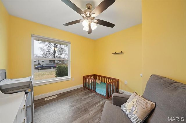 384 Peffer Lane, Fenton, MO 63026