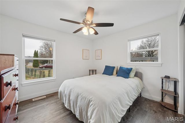 384 Peffer Lane, Fenton, MO 63026