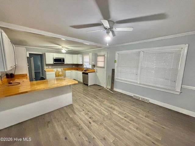 2205 Carey Road, Kinston, NC 28504