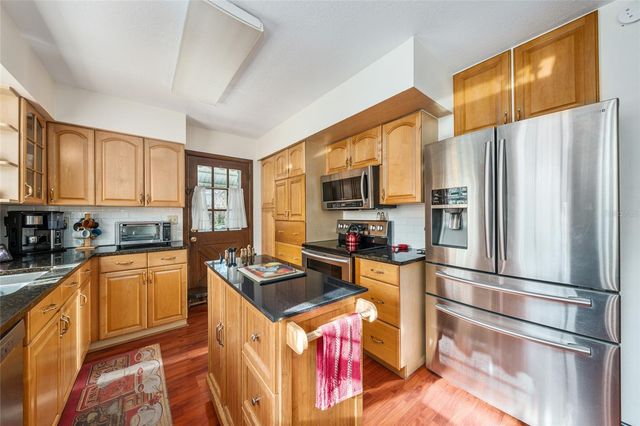 1008 S MILDRED AVENUE, Brooksville, FL 34601