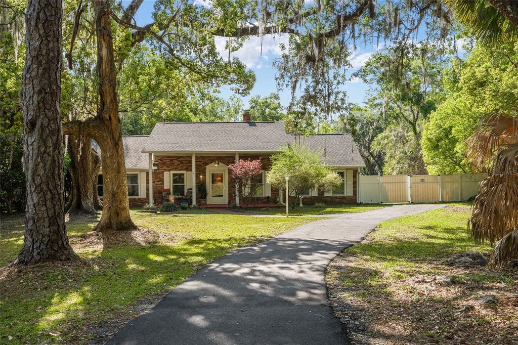 1008 S MILDRED AVENUE, Brooksville, FL 34601