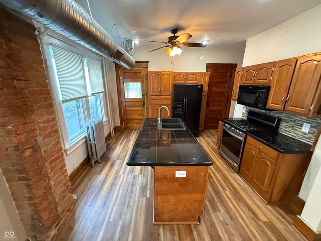 2111 N Pennsylvania Street, Indianapolis, IN 46202