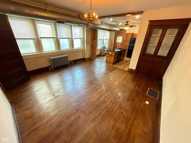 2111 N Pennsylvania Street, Indianapolis, IN 46202