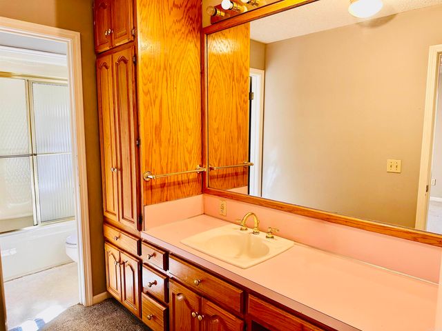 426 Mills Park Road, Bryant, AR 72022