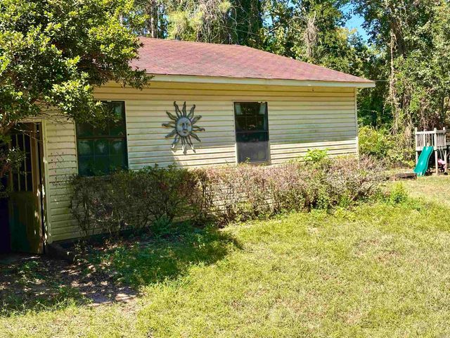 426 Mills Park Road, Bryant, AR 72022