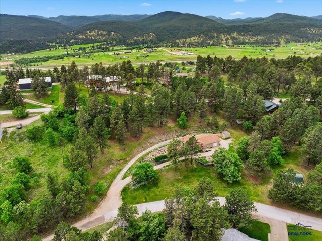 8933 RIDGE TRAIL, Sturgis, SD 57785