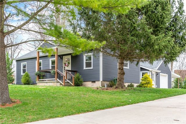 2048 Van Oss Drive, Beavercreek, OH 45431