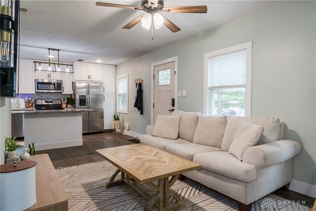 2048 Van Oss Drive, Beavercreek, OH 45431