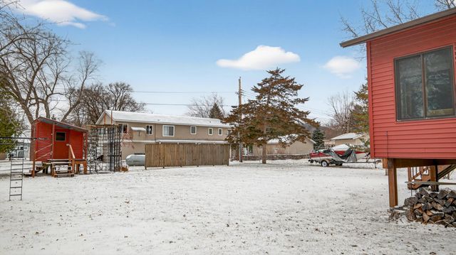 N1247 Deer Island Road, Stockholm, WI 54769