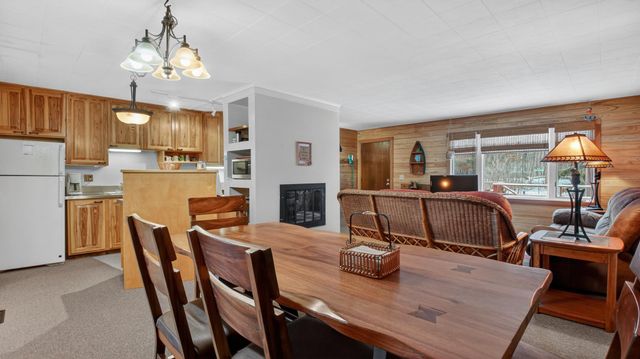 N1247 Deer Island Road, Stockholm, WI 54769