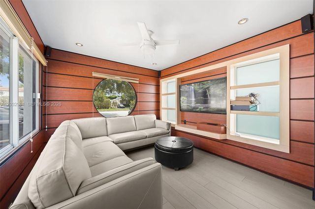 4416 Alton Road, Miami Beach, FL 33140