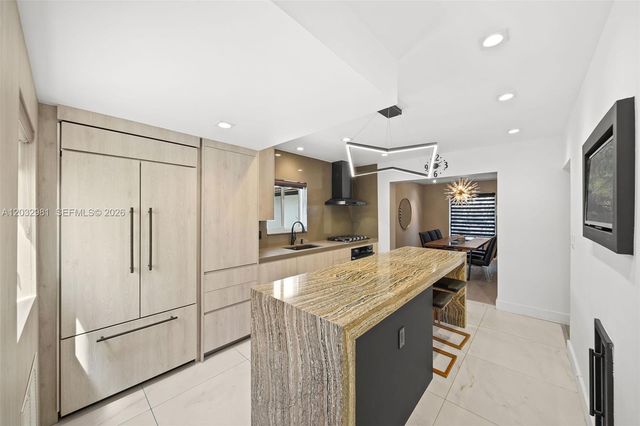 4416 Alton Road, Miami Beach, FL 33140