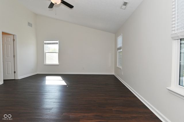 1693 Copeland Farms Drive, Greenfield, IN 46140