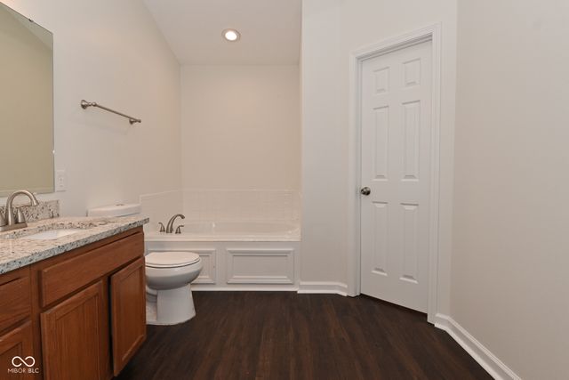 1693 Copeland Farms Drive, Greenfield, IN 46140