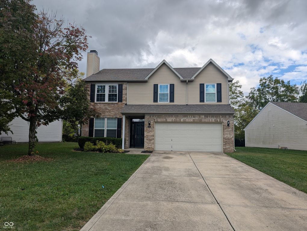 1693 Copeland Farms Drive, Greenfield, IN 46140