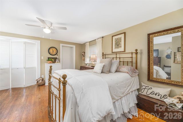 21 Lincoln Avenue, Asheville, NC 28803