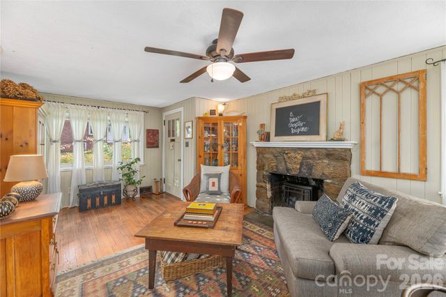21 Lincoln Avenue, Asheville, NC 28803