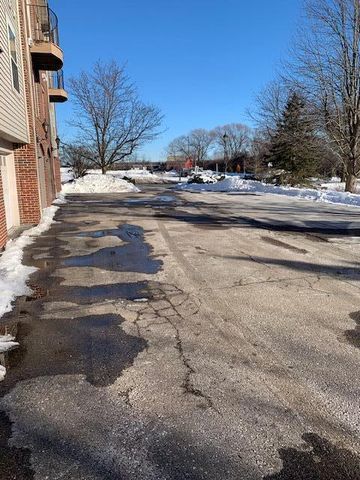 2968 Signature Boulevard, Ann Arbor, MI 48103