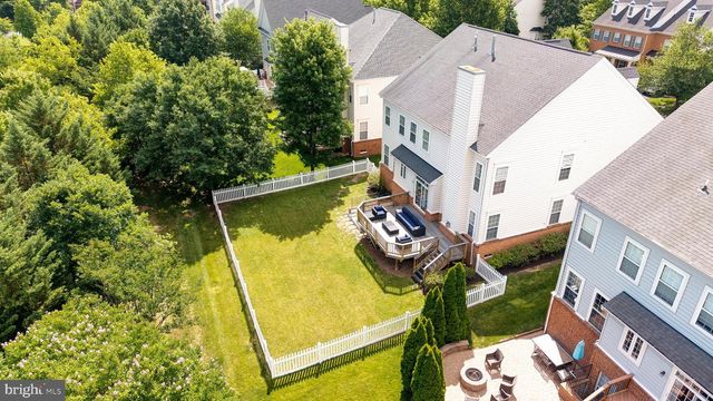 42654 FRONTIER DR, Brambleton, VA 20148